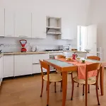 San Lazzaro Centro * לצ'ה